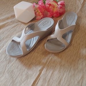 CROCS wedge sandals Size 9